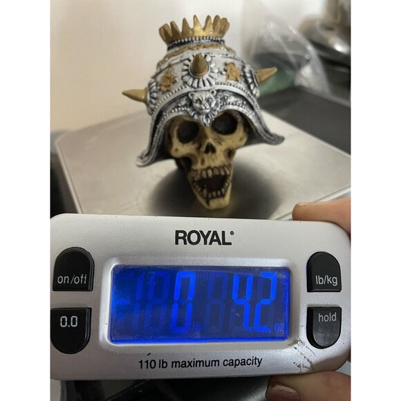 Skull Figure Shelf Sitter King Style with Silver HELMET - Picture 12 of 12